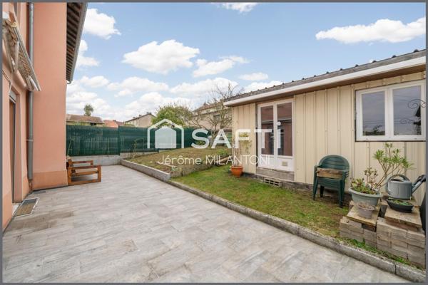 Ideal première acquisition, proche de toutes commodités, axe A31 à moins de 10mn, gare SNCF...