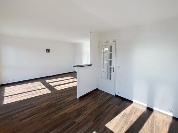 Appartement Les Mureaux 3 pièce(s) 67 m² - 2 chambres