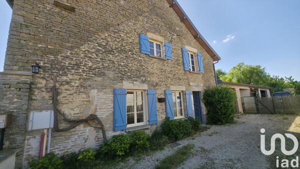 Maison 4 pièces de 84 m² à Semoutiers-Montsaon (52000)