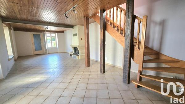 Maison 4 pièces de 84 m² à Semoutiers-Montsaon (52000)