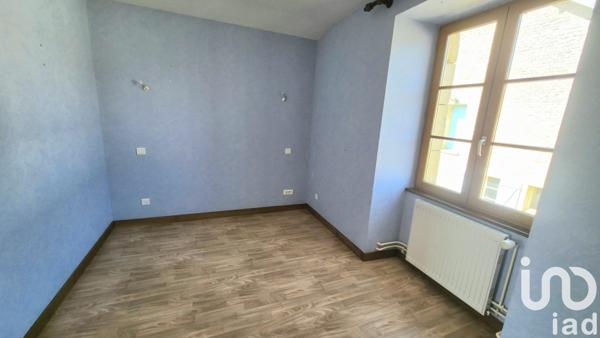 Maison 4 pièces de 84 m² à Semoutiers-Montsaon (52000)