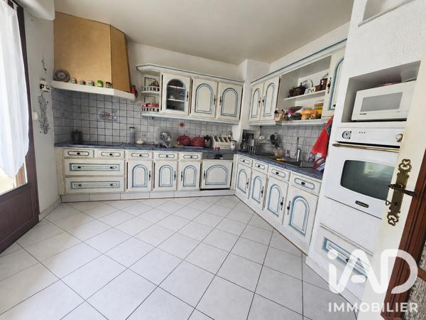 Maison à vendre 5 pièces 97 m² Charleville-Mézières