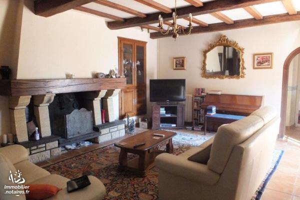 MIELAN (32) Superbe propriété/maison  offrant un fort potentiel, sur 2ha46 vue Pyrénées.