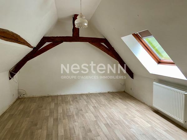 Maison à vendre avec 2 chambres jardin - centre ville - La Chartre-sur-le-Loir (72340)