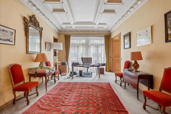 Vente Appartement de luxe Paris 8 5 Pièces 148 m²