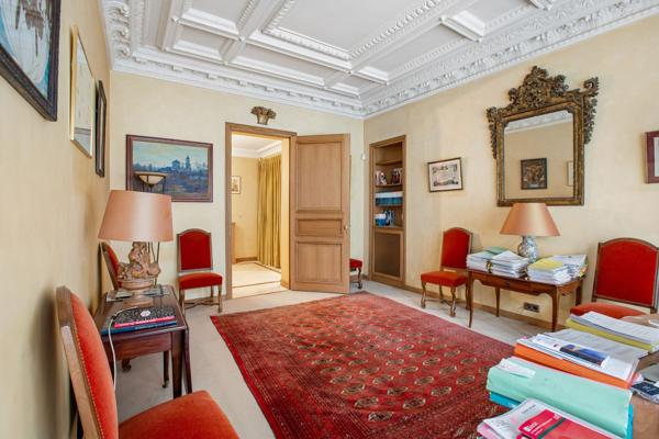 Vente Appartement de luxe Paris 8 5 Pièces 148 m²