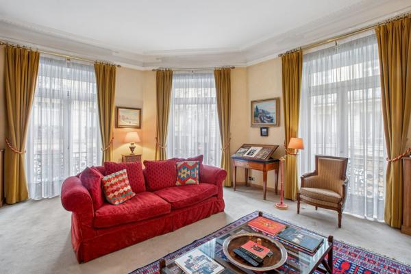Vente Appartement de luxe Paris 8 5 Pièces 148 m²