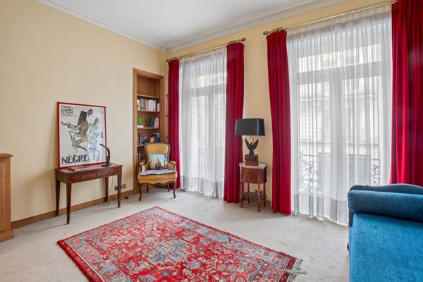 Vente Appartement de luxe Paris 8 5 Pièces 148 m²