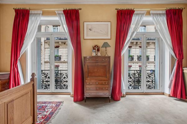 Vente Appartement de luxe Paris 8 5 Pièces 148 m²