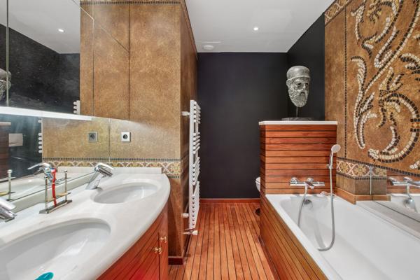 Vente Appartement de luxe Paris 8 5 Pièces 148 m²
