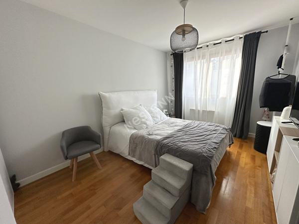 Appartement Villeurbanne 69100 Limite Lyon 6, Bellecombe, GARAGE COMPRIS, 3 pièces, 76 m2, balcon