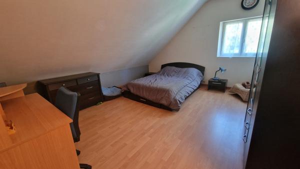 Maison Limay sur Sous-sol total 4 chambres et 1395m² de terrain