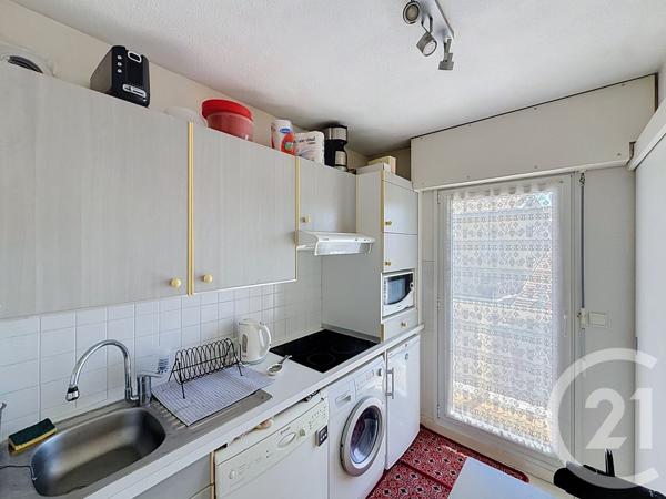 Appartement F3 à vendre  3 pièces - 60 m 2   ARCACHON  - 33