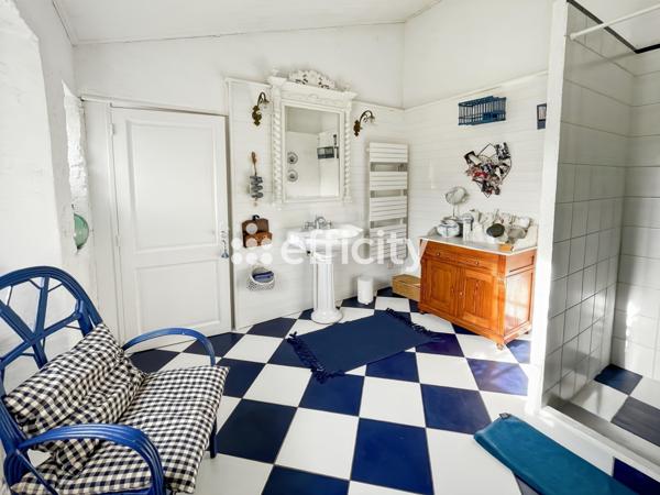 Maison 7 pièces - 151 m²