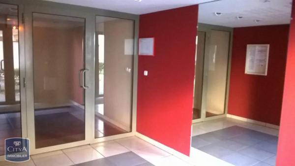 Appartement à louer 1 pièce 30.9m²