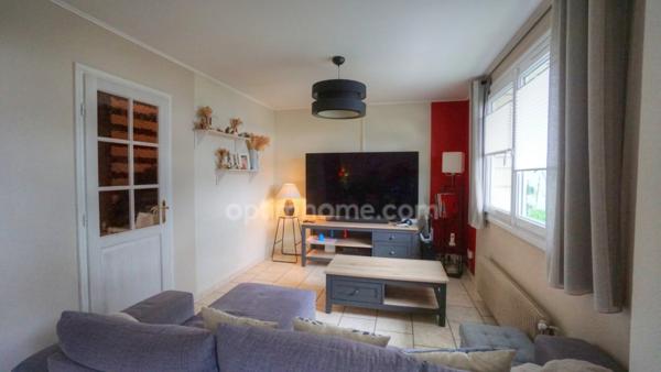 Maison / 5 Pièces / 3 chambres / garage / jardin / 7kms / Senlis