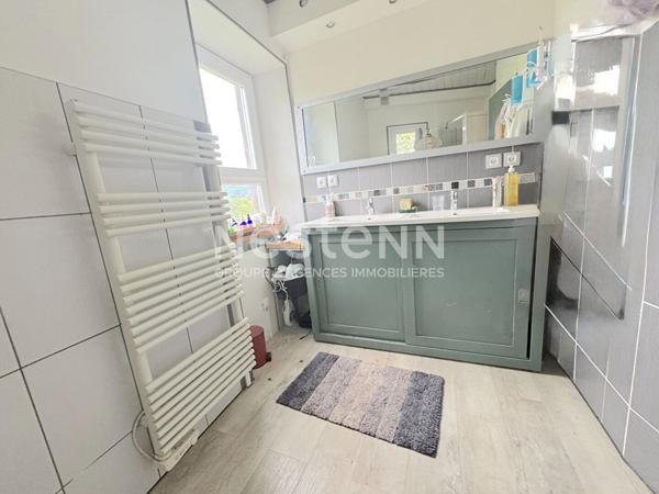 À VENDRE : MAISON DE 130M2 AVEC GRANGE SITUÉE A VERNAJOUL