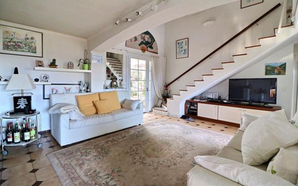 Maison à vendre    4 pièces •  Lorgues