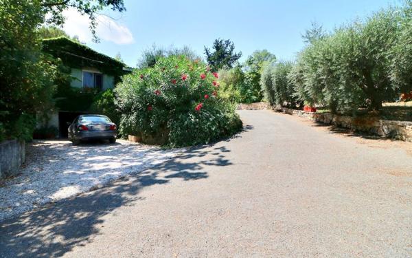 Maison à vendre    4 pièces •  Lorgues