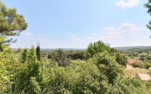 Maison à vendre    4 pièces •  Lorgues