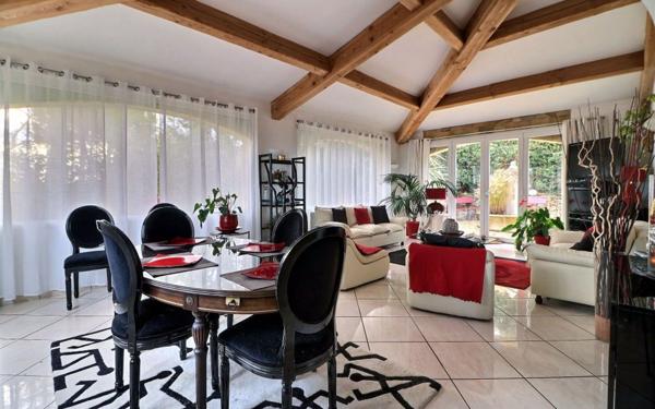 Maison à vendre    4 pièces •  Lorgues