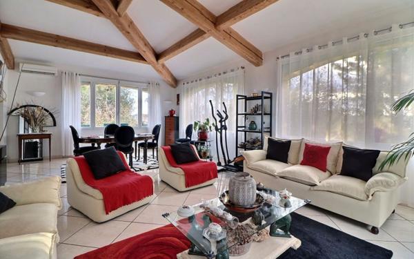 Maison à vendre    4 pièces •  Lorgues