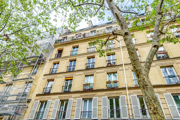 Beau duplex traversant en étage - 5 chambres