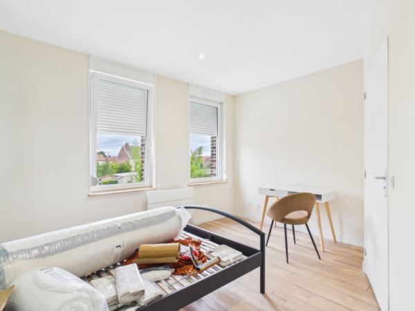 Immeuble
        
        - 135 m² 249 900 € *