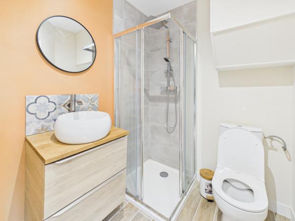 Immeuble
        
        - 135 m² 249 900 € *