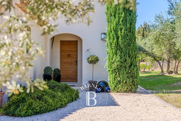 Aix-en-Provence, Maison 5 Chambres -  220 m² à vendre