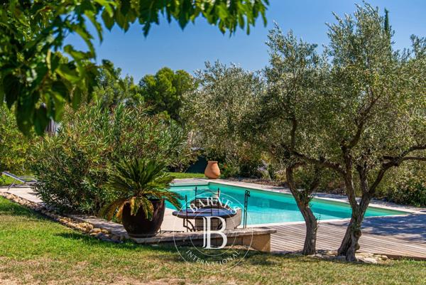 Aix-en-Provence, Maison 5 Chambres -  220 m² à vendre