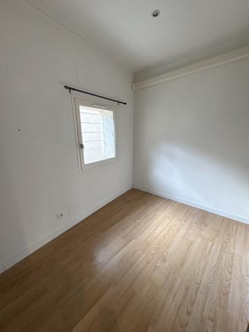 Maison de village T3 avec cour, centre Bram Bram (11150)