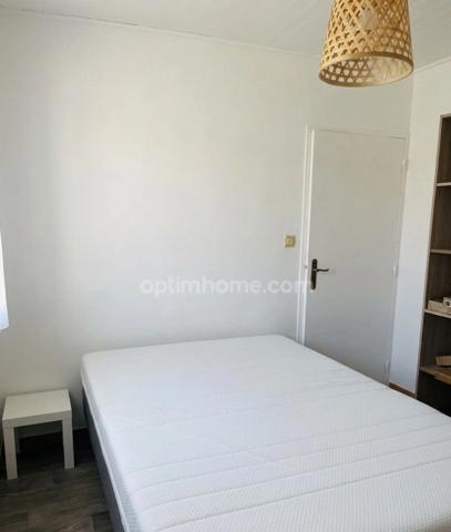 THIONVILLE - APPARTEMENT 5 PIÈCES AVEC 3 CHAMBRES ! BALCON ET PARKING ! EXCELLENTES PRESTATIONS !