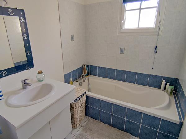 Plain de 2 chambres en impasse