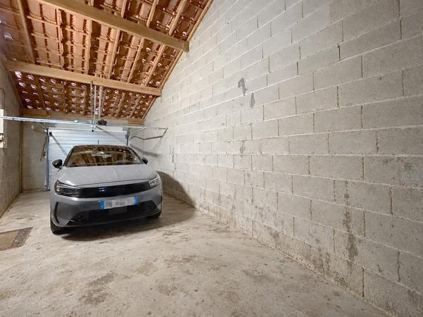 Villars-les-Dombes – Maison familiale avec piscine, au calme face à la campagne