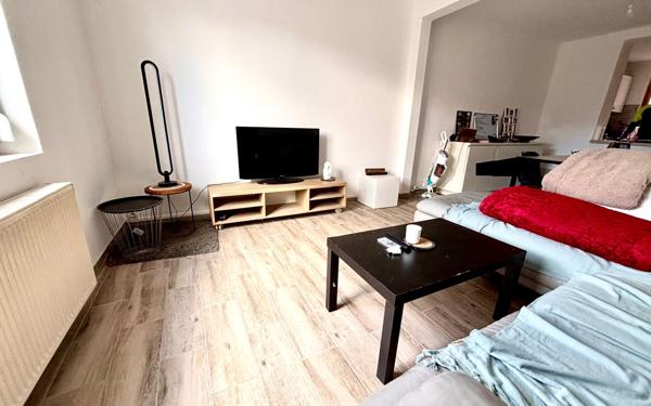 Maison à vendre    5 pièces • 100 m2 Saint-Quentin