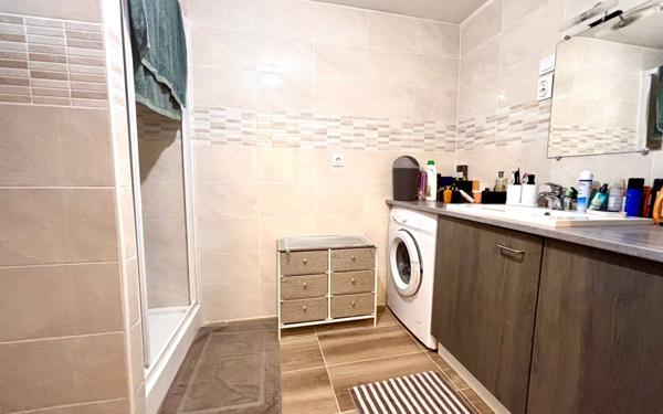 Maison à vendre    5 pièces • 100 m2 Saint-Quentin