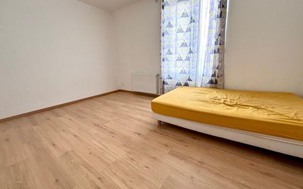 Maison à vendre    5 pièces • 100 m2 Saint-Quentin