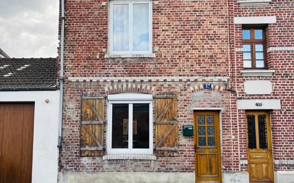 Maison à vendre    5 pièces • 100 m2 Saint-Quentin