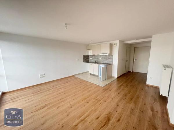 Appartement à louer 1 pièce 32.43m²