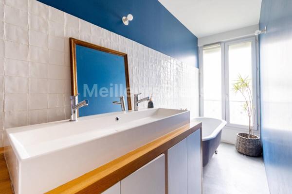 Appartement 3 pièces Paris 10 ème