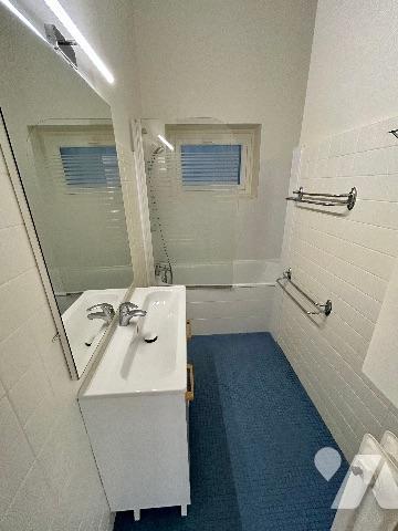 Appartement familial 5 pièces – 4 chambres – Terrasse – Stationnements