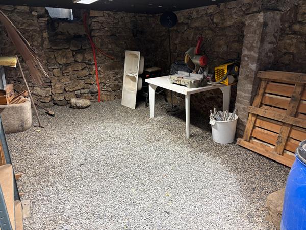 St Genix les Villages charmante dauphinoise sur large parcelle