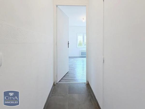 Appartement à louer 3 pièces 45m² Mairieux (59600)