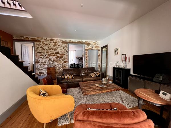 MAISON PENTAGONE - 3 CHAMBRES POSSIBLE 4 - PISCINE