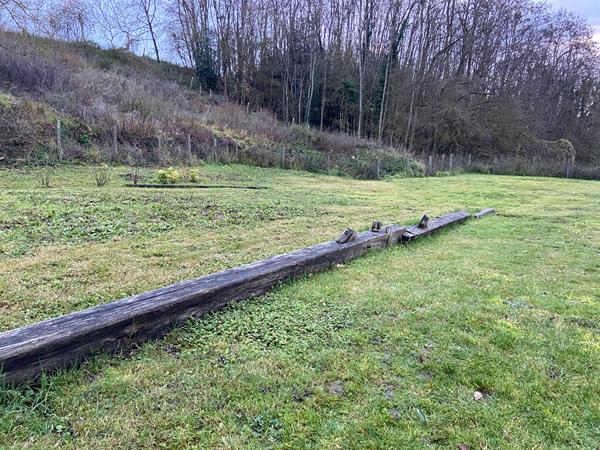 Terrain 1600 m2