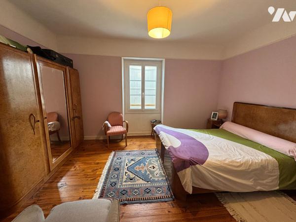 Maison en pierres avec 1 hectare proche de Figeac