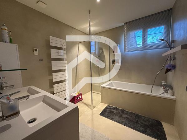 Maison 7 pièces 115.5 m2