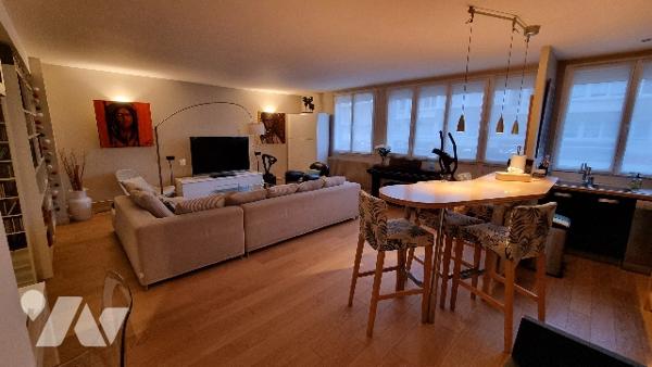 MAGNIFIQUE APPARTEMENT 2 CHAMBRES AVEC GARAGE