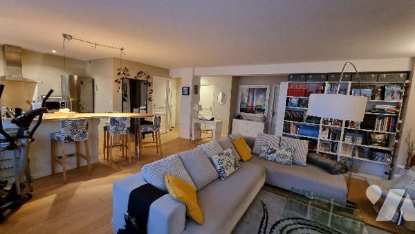 MAGNIFIQUE APPARTEMENT 2 CHAMBRES AVEC GARAGE